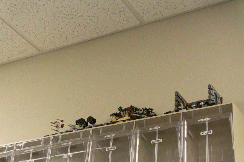 Angled Shelf Display Stand For Lego Cars & Sets - StudBee